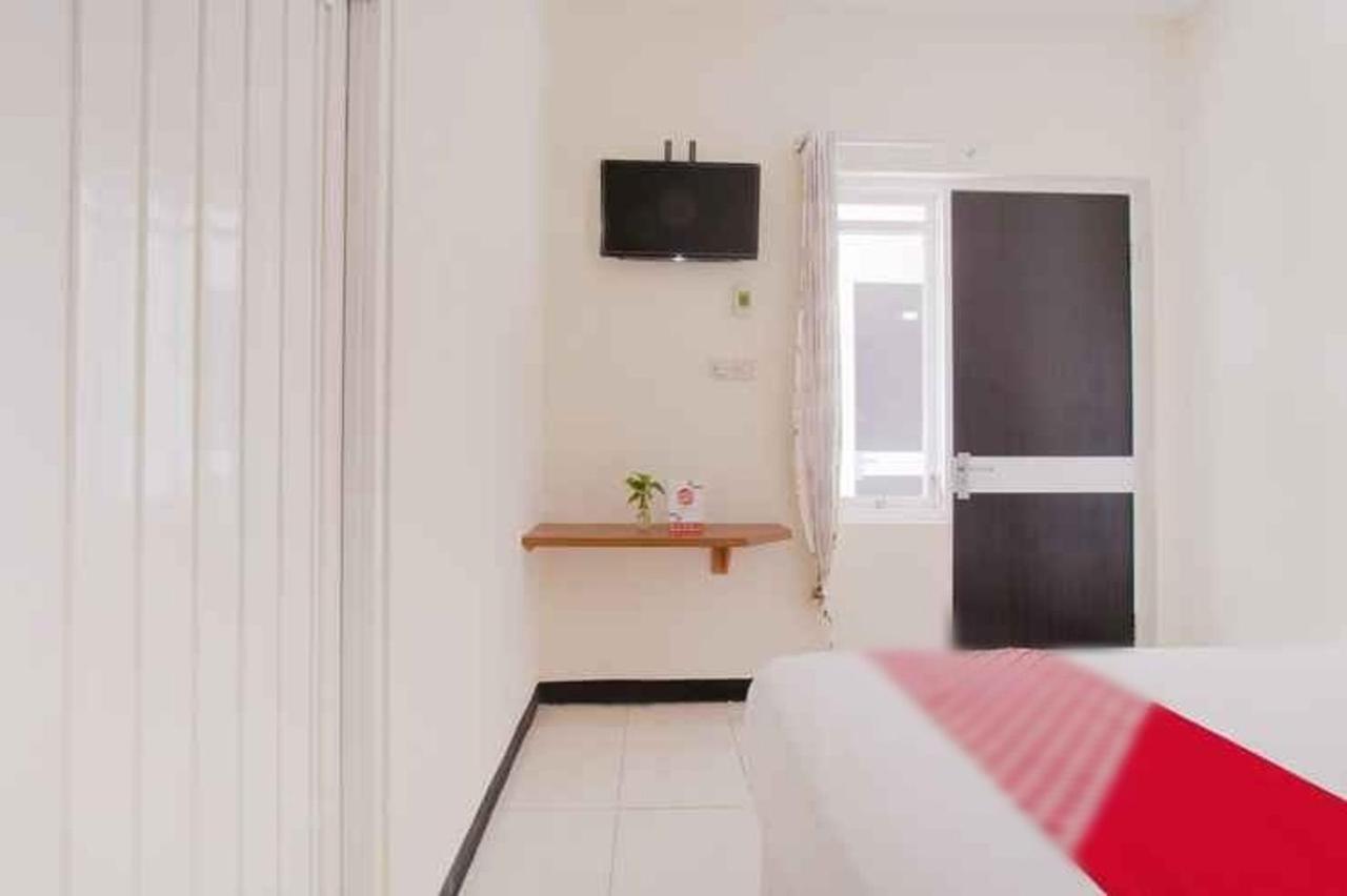 Syariah Cozy Residence Malang Exterior foto